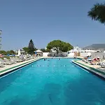 מלון The Life Hill