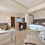 The Life Hill Otel Bodrum