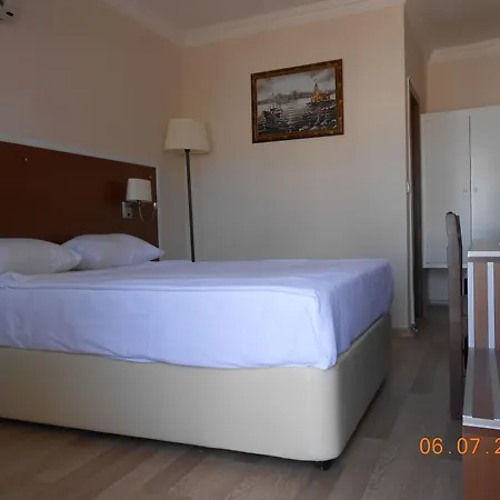 The Life Gumbet Hill Otel
