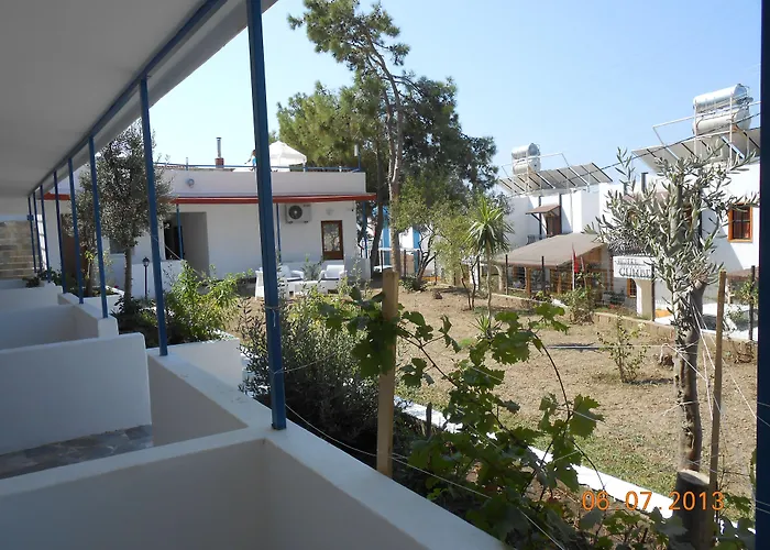 Hotel The Life Hill 4*