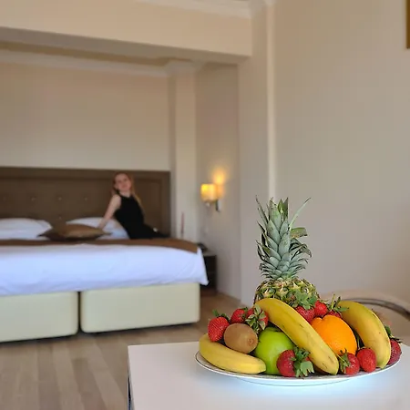 The Life Hill Hotell 4*